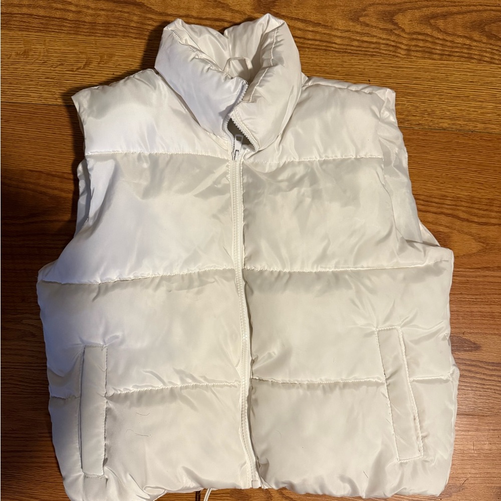 Rue21 White Puffer Vest